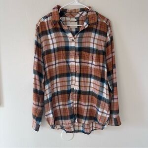 American Eagle Outfitters Burnt Orange and White Plaid Button Down Boyfriend Fit